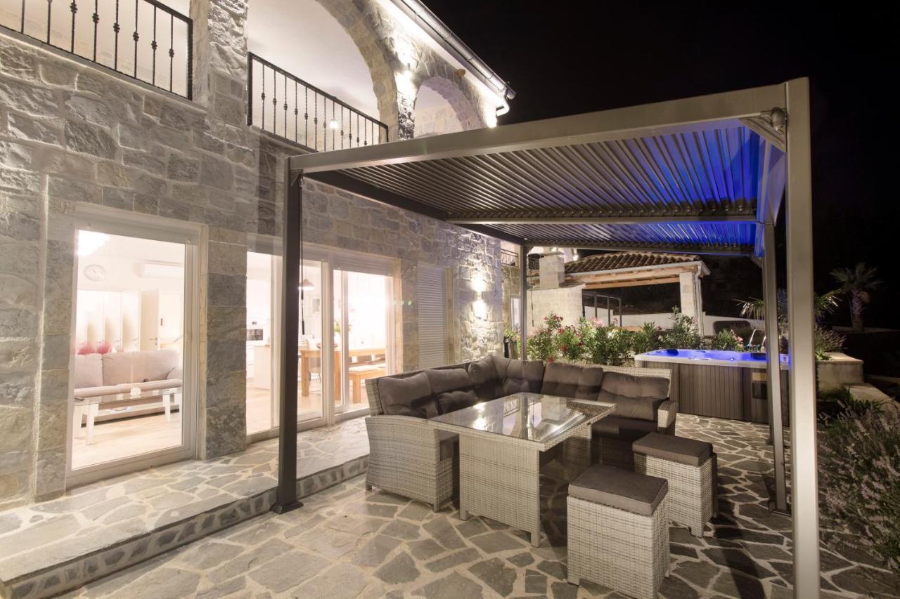 Apartamento Dalmata Lounge Starigrad Paklenica Exterior foto