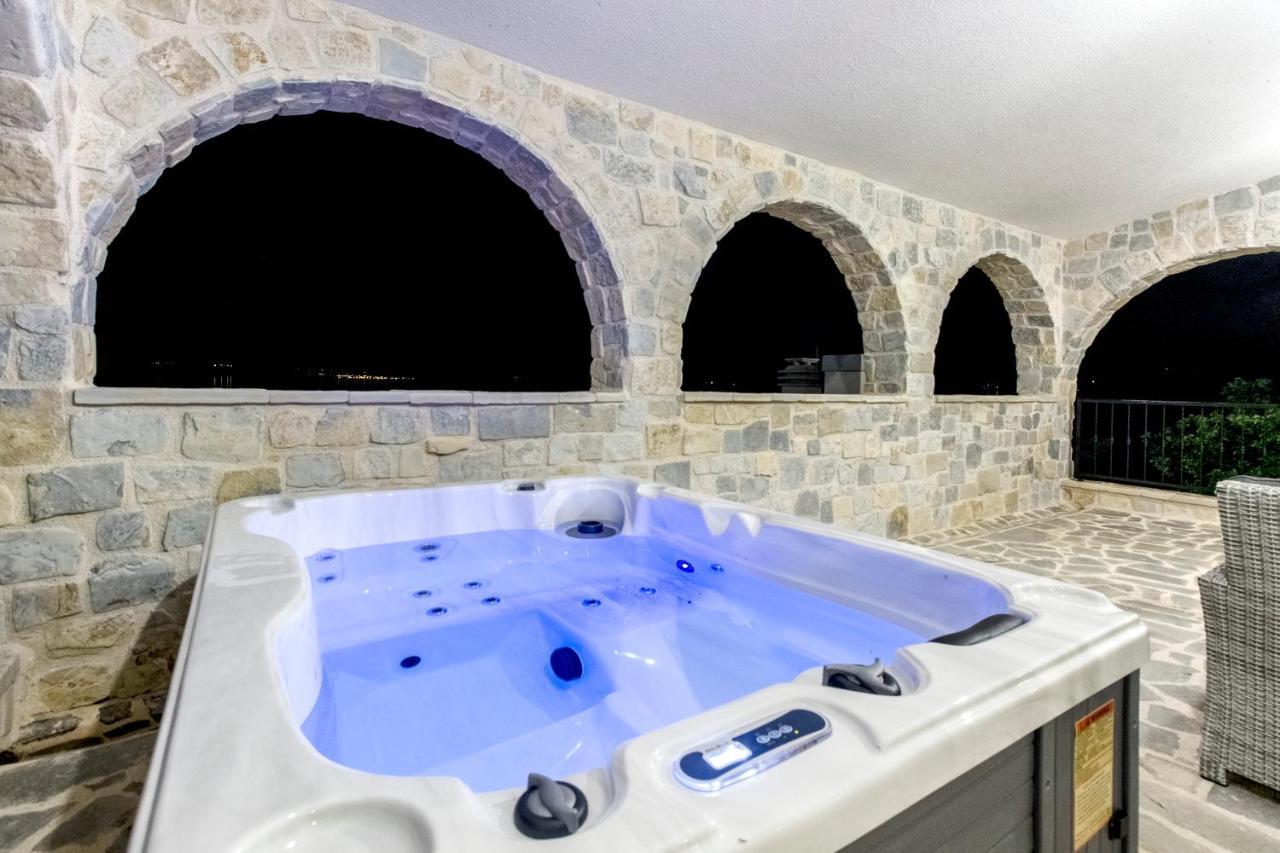 Apartamento Dalmata Lounge Starigrad Paklenica Exterior foto
