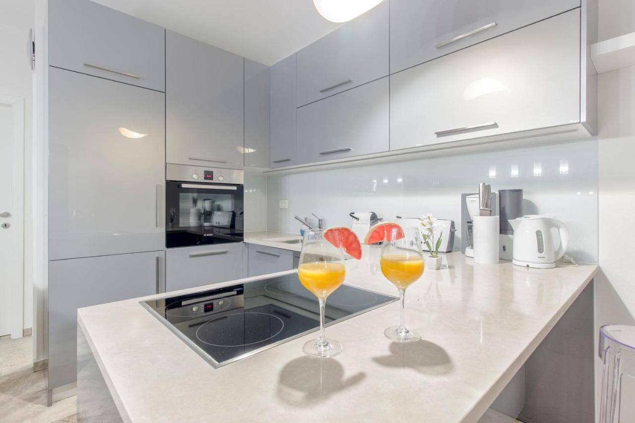 Apartamento Dalmata Lounge Starigrad Paklenica Exterior foto
