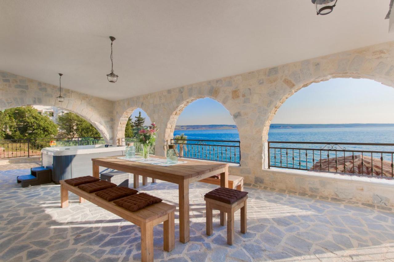 Apartamento Dalmata Lounge Starigrad Paklenica Exterior foto